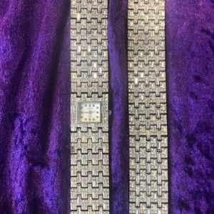 Stunning Geneva Jeweled Watch & Bracelet Set